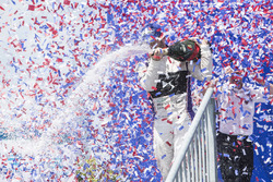 Podyum: Yarış galibi Sam Bird, DS Virgin Racing