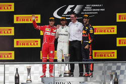 Sebastian Vettel, Ferrari, Lewis Hamilton, Mercedes AMG F1, Andrew Shovlin, Chefingenieur, Mercedes