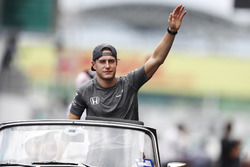 Stoffel Vandoorne, McLaren, waves on the drivers parade