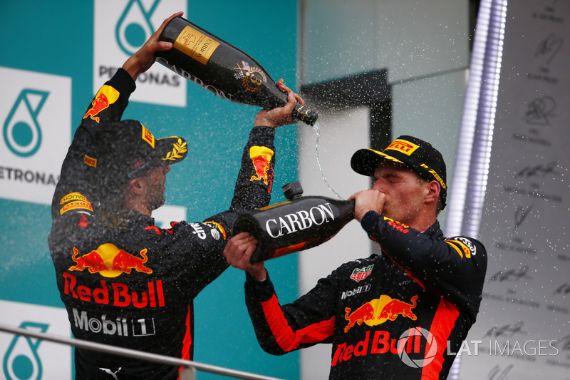 Podium: race winner Max Verstappen, Red Bull Racing, third place Daniel Ricciardo, Red Bull Racing, celebrate