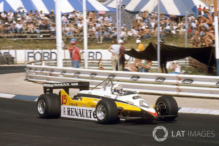 15º Alain Prost, Renault RE30B, Kyalami 1982. Tiempo: 1:06.351