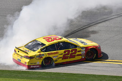 Race winner Joey Logano, Team Penske Ford