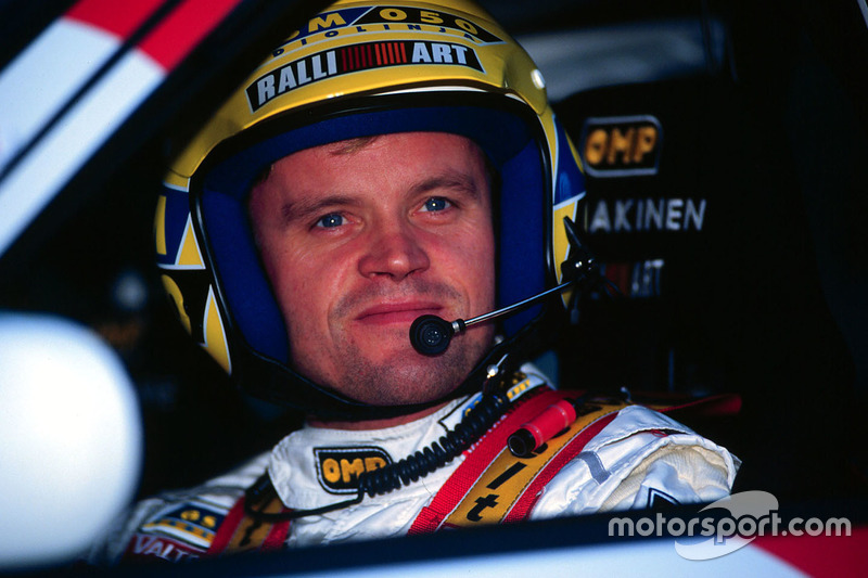 1996-1999. <img class="ms-flag-img ms-flag-img_s1" title="Finland" src="https://cdn-0.motorsport.com/static/img/cf/fi-3.svg" alt="Finland" width="32" /> Томмі Мякінен