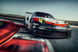 Porsche 911 RSR 2017 року