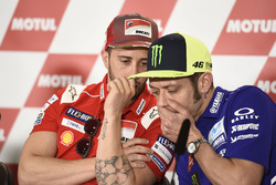 Andrea Dovizioso, Ducati Team, Valentino Rossi, Yamaha Factory Racing