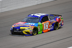 Kyle Busch, Joe Gibbs Racing, Toyota Camry M&M's Caramel