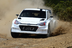 Hyundai i20 WRC 2017 test