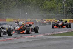 Pedro Piquet, Van Amersfoort Racing Dallara F312 Mercedes-Benz, Callum Ilott, Van Amersfoort Racin