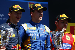 Pierre Gasly, PREMA Racing; Alex Lynn, DAMS; Jordan King, Racing Engineering