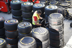 Pirelli tyres