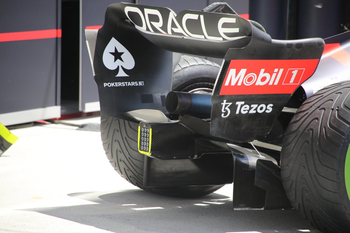 Detalle de la parte trasera del Red Bull Racing RB18