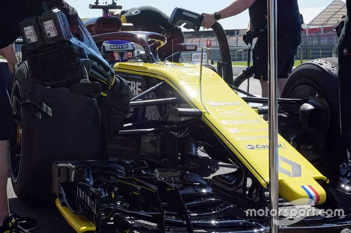 Sergey Sirotkin, Renault F1 Team com pneus de 18 polegadas