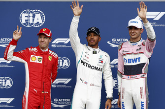 Pole sitter Lewis Hamilton, Mercedes AMG F1, second place Sebastian Vettel, Ferrari, third place Esteban Ocon, Racing Point Force India VJM11