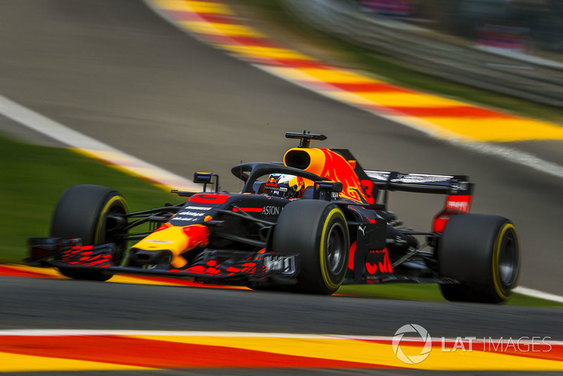 Daniel Ricciardo - Red Bull Racing - 7