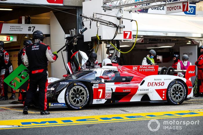 #7 Toyota Gazoo Racing Toyota GR010 - Hybrid Hypercar de Mike Conway, Kamui Kobayashi, Jose Maria Lopez 