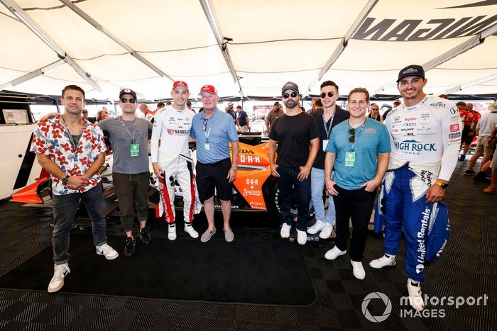 Graham Rahal, Rahal Letterman Lanigan Racing Honda, Christian Lundgaard, Rahal Letterman Lanigan Racing Honda recibió a la banda O.A.R que es uno de los patrocinadores del coche de Lundgren este fin de semana