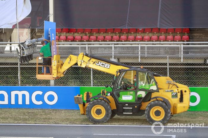 Instalación del anuncio de Aramco