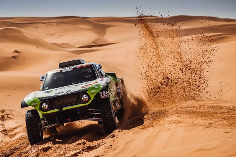 #223 X-Raid Mini John Cooper Works Rally Mini: Sebastian Halpern, Bernardo Graue