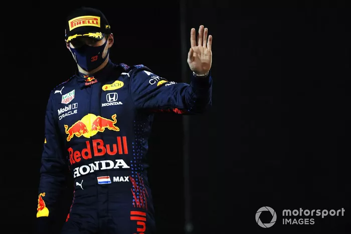 Segundo lugar Max Verstappen, Red Bull Racing en Parc Ferme