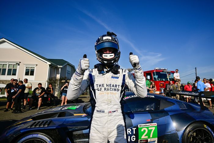 #27 Heart of Racing Team Aston Martin Vantage GT3 Evo: Tom Gamble
