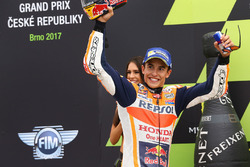 Подіум: переможець гонки Марк Маркес, Repsol Honda Team