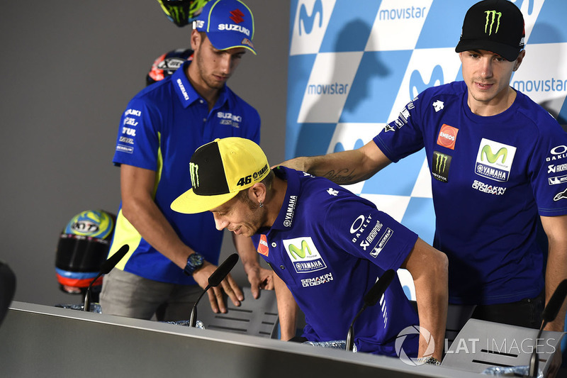 Valentino Rossi en la rueda de prensa de este jueves en Motorland, con Viñales y Rins