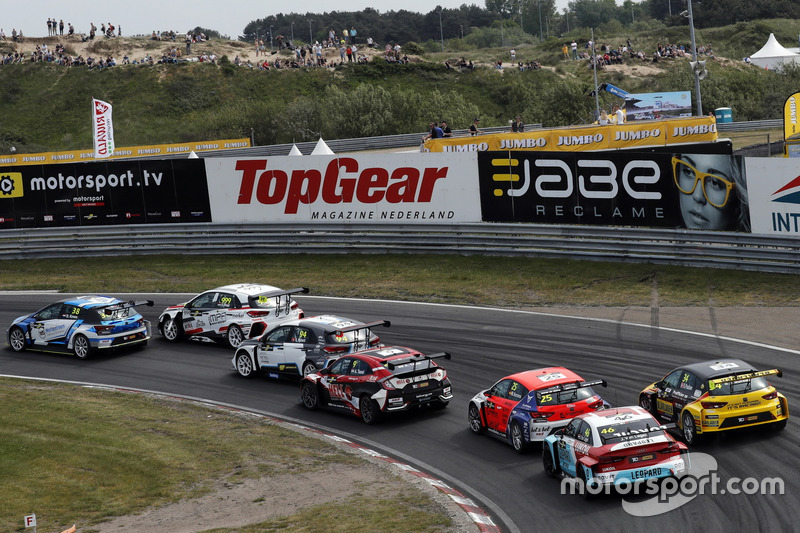 Stian Paulsen, Stian Paulsen Racing Cupra TCR, Jaap van Lagen, Leopard Lukoil Team Audi RS3 LMS TCR, Mikel Azcona, PCR Sport Cupra TCR, Attila Tassi, Hell Energy Racing with KCMG Honda Civic Type R TCR