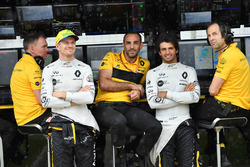 Carlos Sainz Jr., Renault Sport F1 Team et Nico Hulkenberg, Renault Sport F1 Team