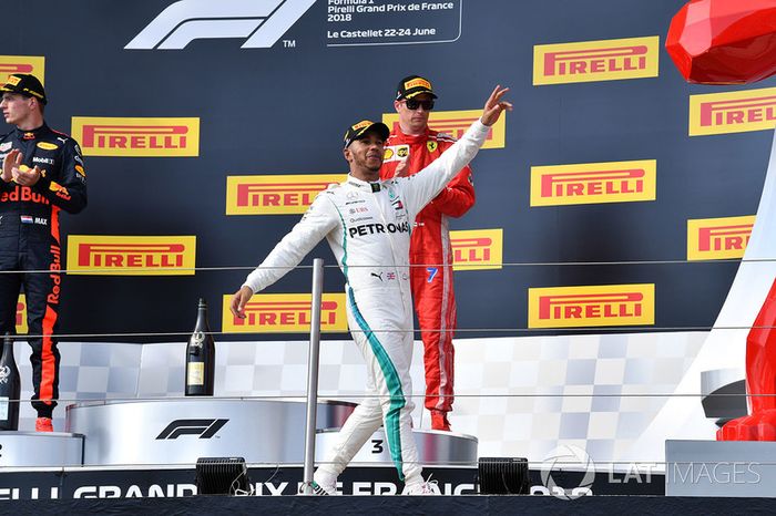 Tras hacer la pole en el GP de Francia, Lewis Hamilton ganó la carrera