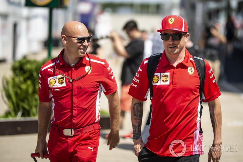 Kimi Raikkonen, Ferrari avec son entraîneur Mark Arnall