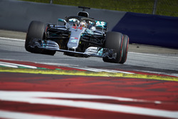 Льюіс Хемілтон, Mercedes AMG F1 W09