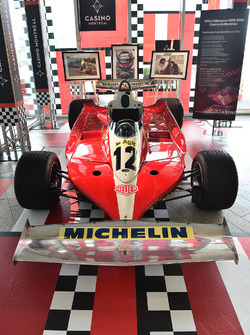 Автомобиль Ferrari T3 Жиля Вильнёва