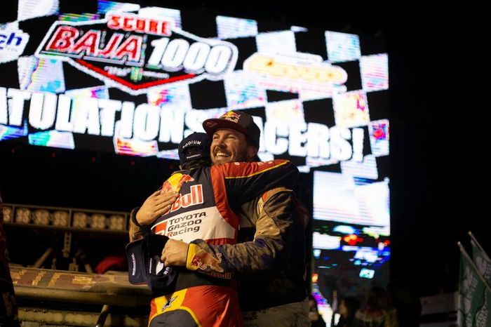 Nasser Al-Attiyah and Toby Price