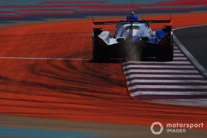 #20 BMW M Team Wrt BMW M Hybrid V8: Sheldon Van Der Linde, Robin Frijns, Rene Rast