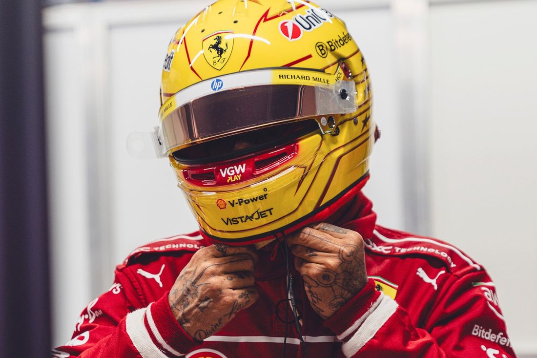 Lewis Hamilton, Test Ferrari Barcelona