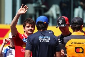 Charles Leclerc, Ferrari, Lando Norris, McLaren, Oliver Bearman, Haas F1 Team, Carlos Sainz, Williams