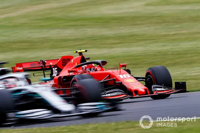 Charles Leclerc, Ferrari SF90, Lewis Hamilton, Mercedes AMG F1 W10