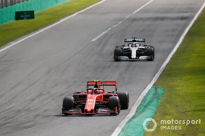 Charles Leclerc, Ferrari SF90, Lewis Hamilton, Mercedes AMG F1 W10