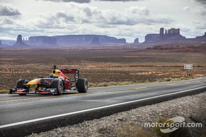 Daniel Ricciardo, Red Bull Racing en Monument Valley