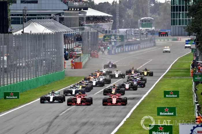 Italia - Brendon Hartley/Marcus Ericsson/Stoffel Vandoorne (carrera)