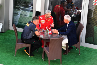 Mario Isola, Pirelli Sporting Director, Maurizio Arrivabene, Ferrari Team Principal and Tronchetti Provera, Pirelli President