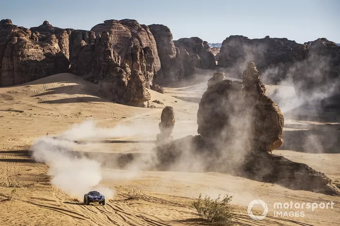 Cristina Gutiérrez, Sebastien Loeb, X44