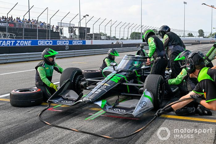 Agustín Canapino, parada en boxes del Chevrolet de Juncos Hollinger Racing