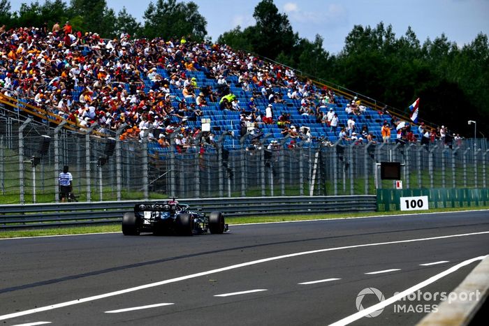 Lewis Hamilton, Mercedes W12