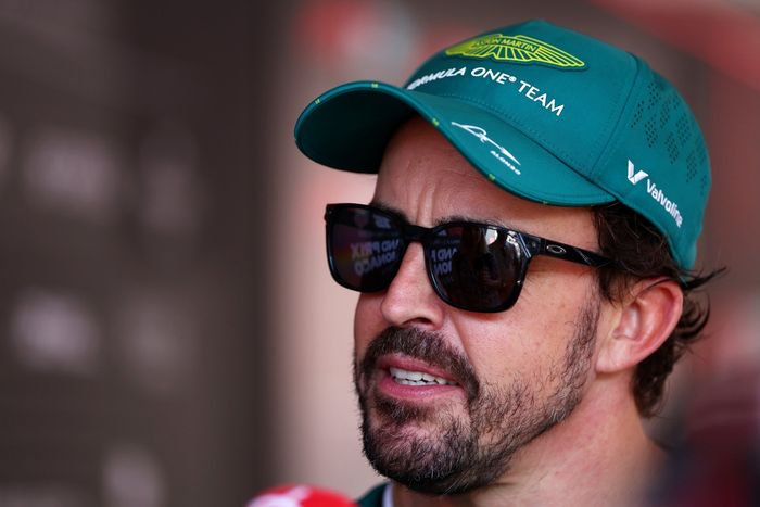 Fernando Alonso, Aston Martin Racing