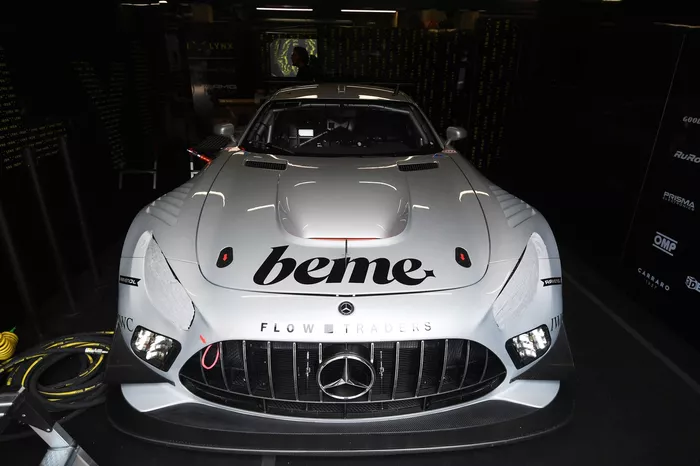 #60 Iron Lynx Mercedes-AMG LMGT3