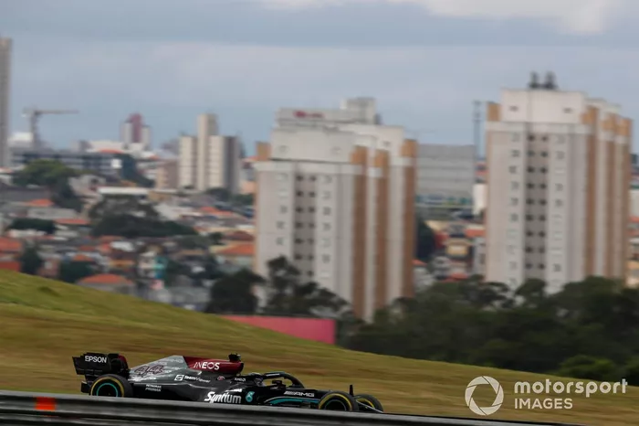 Lewis Hamilton, Mercedes W12 