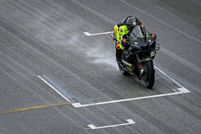 11º Luca Marini, Team VR46 (1'58.430)