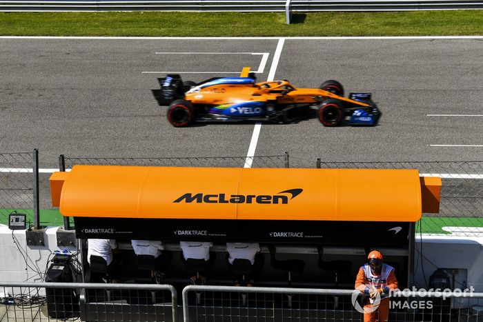 Carlos Sainz Jr., McLaren MCL35