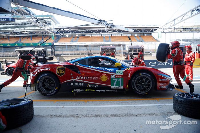 #71 AF Corse Ferrari 488 GTE EVO: Davide Rigon, Miguel Molina, Sam Bird